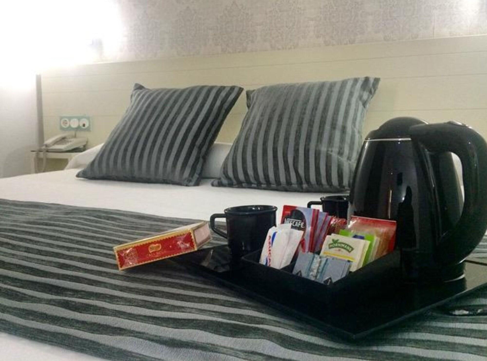 La Boutique Puerta Osario Hotel