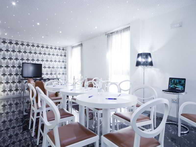 Hotel La Boutique Puerta Osario 3*